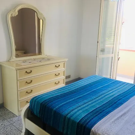 Lägenhet Casa La Scogliera Dei Bronzi Riace Marina