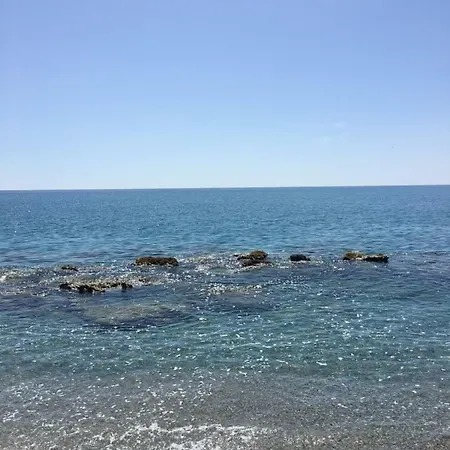 Lägenhet Casa La Scogliera Dei Bronzi Riace Marina